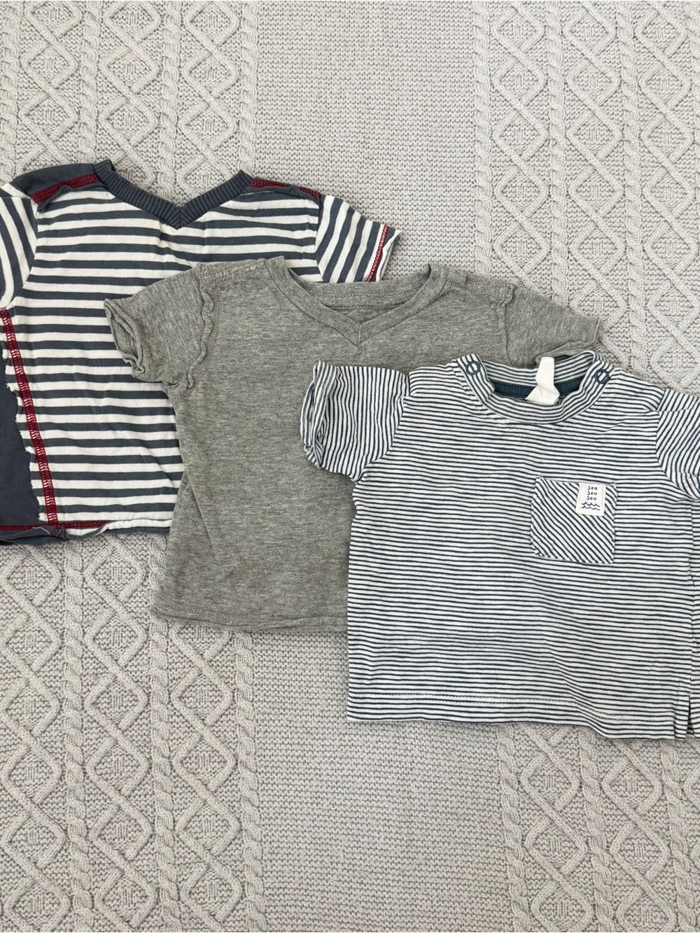 Burt's Bees H&M Short Sleeve Baby Tee Bundle - Striped V-neck Size 0-3 Months